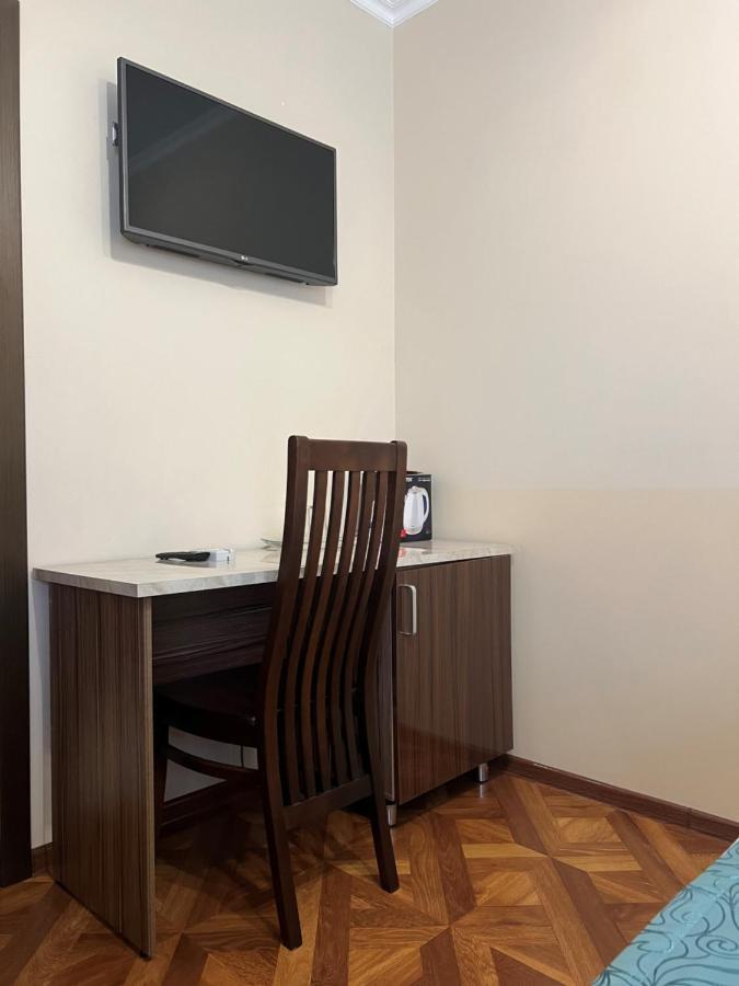 Guest House Ritsa Гагра Екстериор снимка